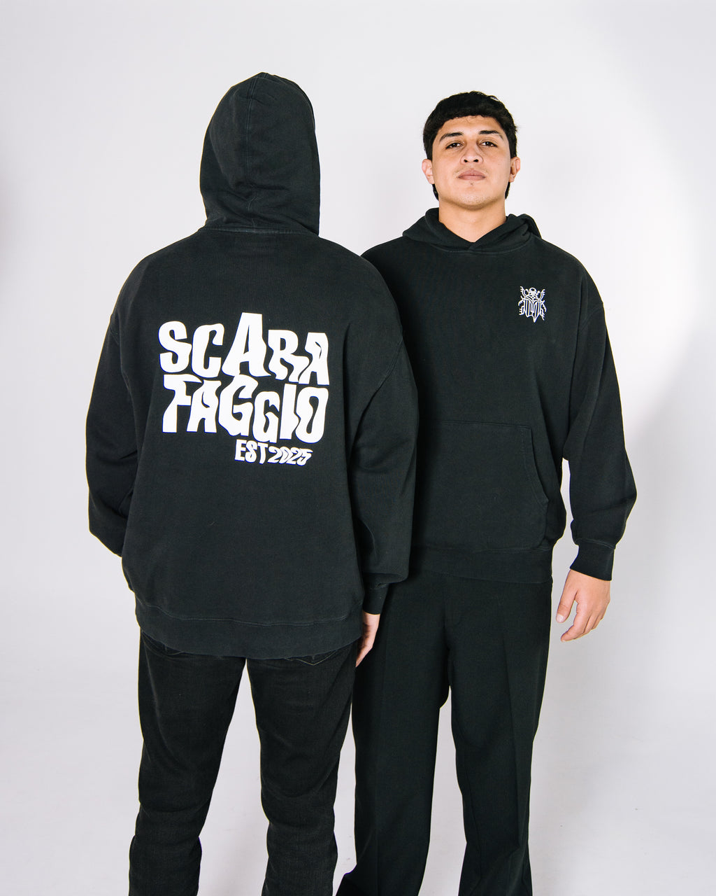 Nido Negro Hoodie